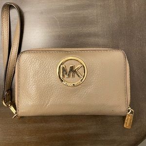 Tan Michael Kors Wallet/Wristlet